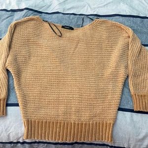 Forever 21 off-the-shoulder sweater size small